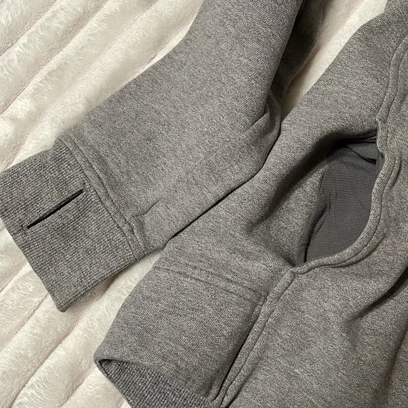 Lululemon Full Zip Hoodie | Size 8 - Picture 5 of 9